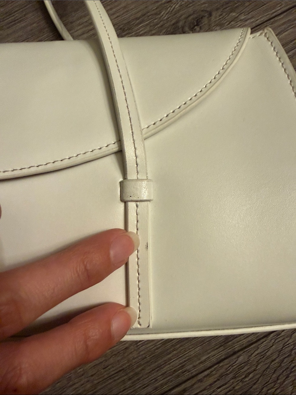 LIKE NEW REFORMATION Elena Shoulder Bag, White Leather - Picture 12 of 13